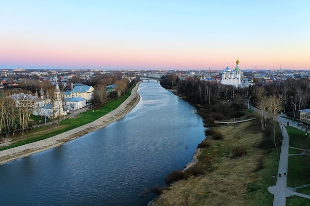 Wołogda Widok Na Miasto Z Drona, Architektura Budynków, Wycieczka Na Prowincję W Rosji