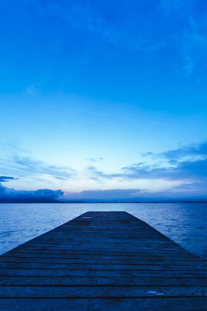 Wood Bridge sea