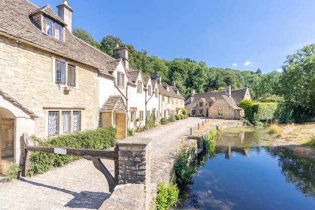 Zdjęcie wsie cotswolds w anglii uk