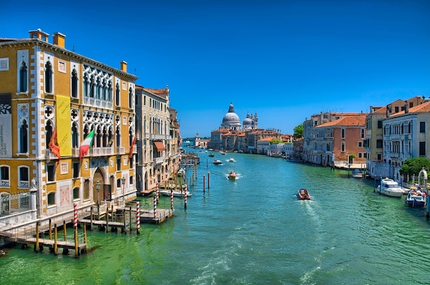 Wspaniały Widok Na Canal Grande I Bazylikę Santa Maria Della