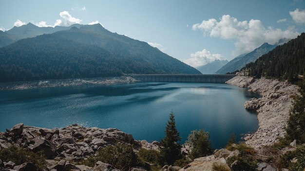 Wspaniały Widok Na Jezioro Malga Bissina I Val Di Fumo