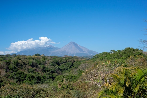 Wulkan Colima w Meksyku