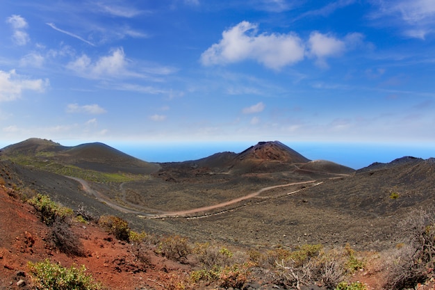 Wulkan Teneguia na Wyspie Kanaryjskiej La Palma