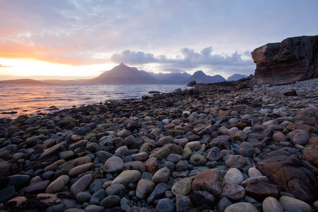 Wybrzeże Elgol w Szkocji