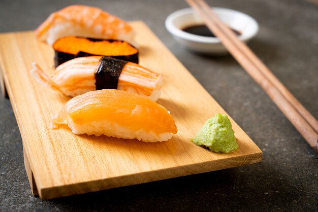 Wymieszać Zestaw Sushi