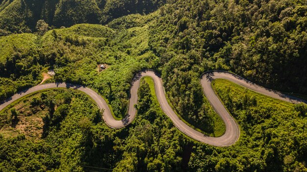 Wysokiego kąta widok krajobrazowa góra w Nan prowinci Tajlandia