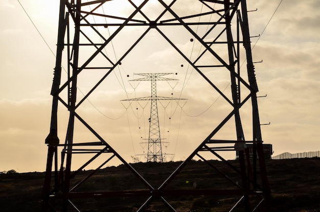 Wysokonapięciowy elektryczny słup transmisyjny Tower Energy