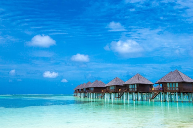 Wyspa Malediwy z plażą
