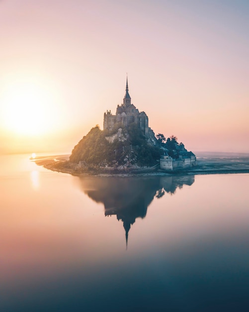 Wyspa Mont Saint-Michel w Normandii, Francja