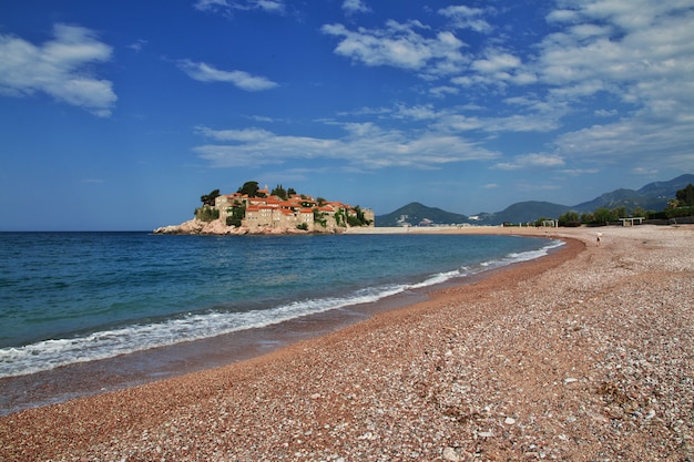 Wyspa Sveti Stefan na Morzu Adriatyckim, Czarnogóra