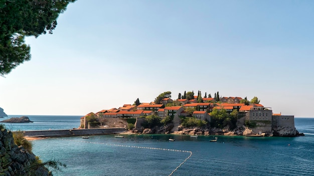 Wyspa Sveti Stefan w pobliżu Budvy, Czarnogóra