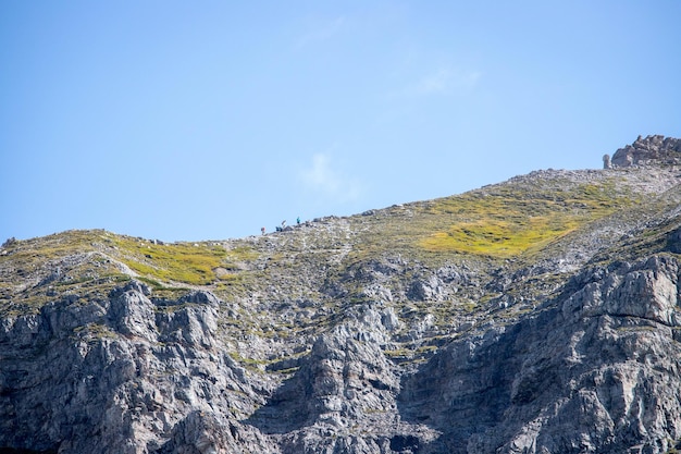 Wytrzymały pasmo górskie w austriackich Alpach Pocztówka