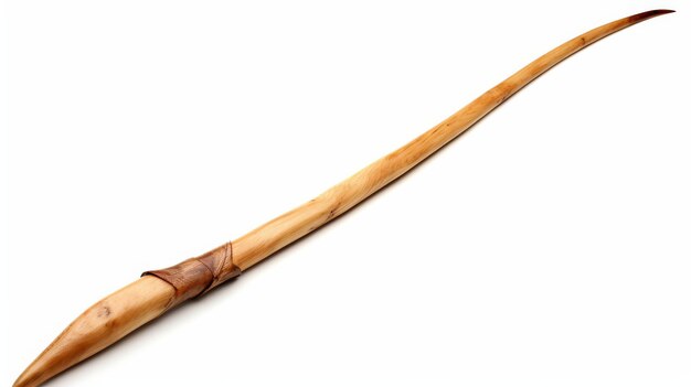 Zdjęcie yew wood english longbow na białym tle