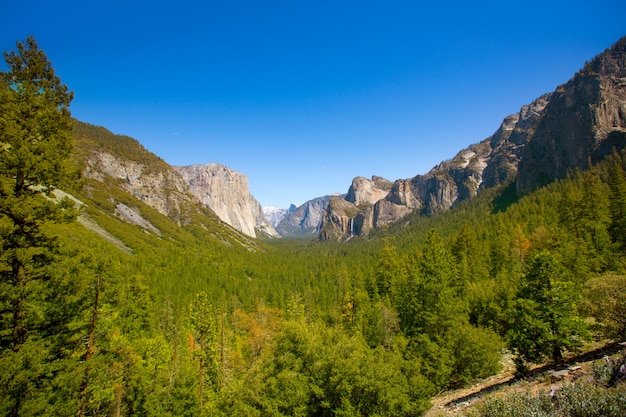 Yosemite el Capitan i Half Dome w Kalifornii