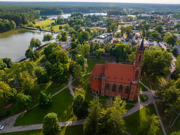 Z powietrza panoramiczny widok litewskiego kurortu druskininkai