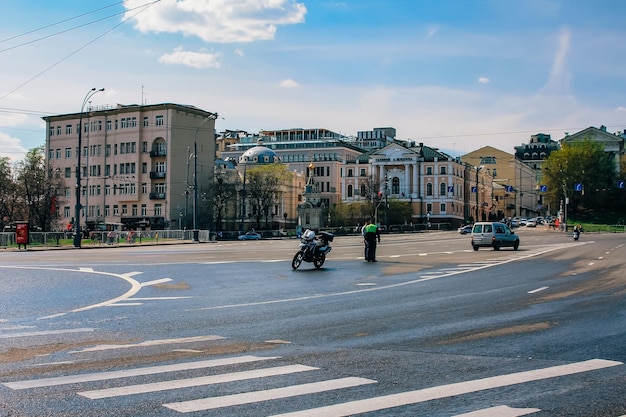 Zabytki przyrody architektura i życie miasta Moskwy