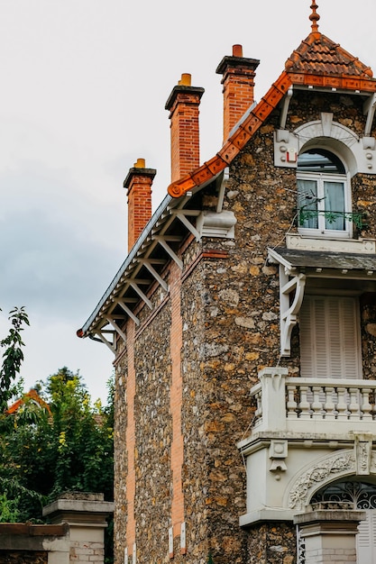 Zabytki przyrody, architektura i życie miasta Paryż we Francji