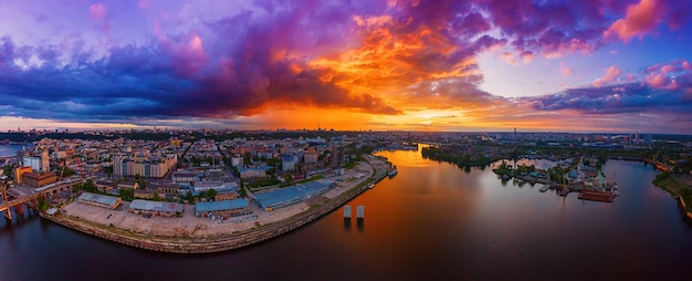 Zachód słońca nad Dnieprem