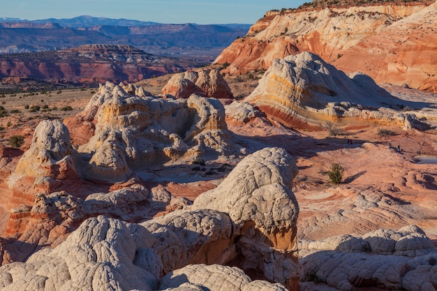 Zachód słońca nad White Pocket w Vermillion Cliffs National Monument w Arizonie