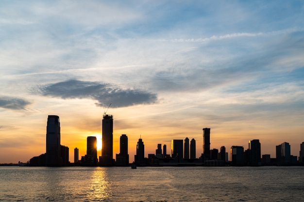 Zachód słońca w New Jersey Skyline