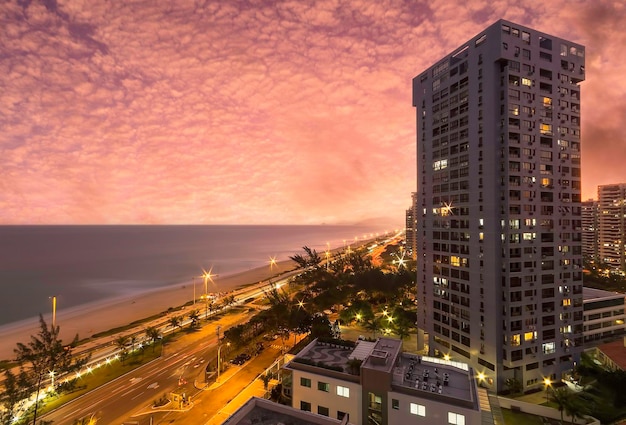 Zachód Słońca Widok Na Nabrzeże Barra Da Tijuca W Rio De Janeiro Brazylia