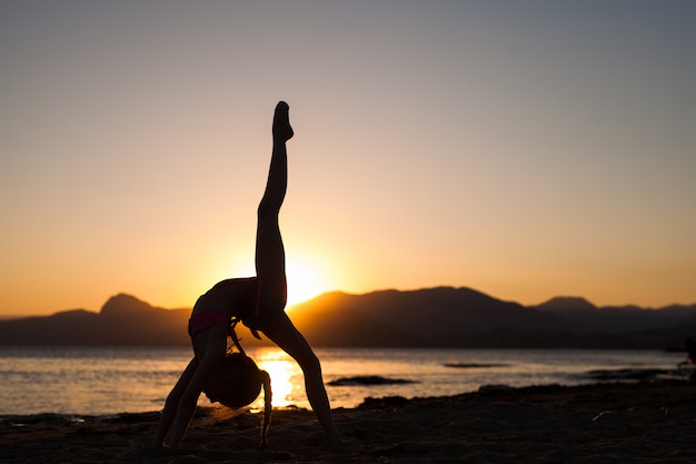 Zajęcia Sunset Yoga.