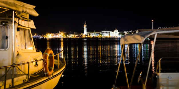 Zakynthos nocą?