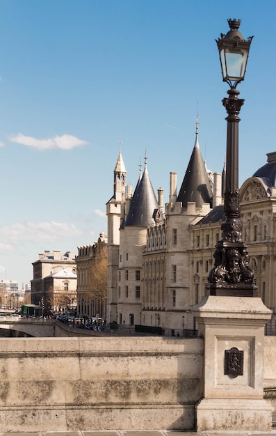 Zamek Conciergerie Paryż Francja