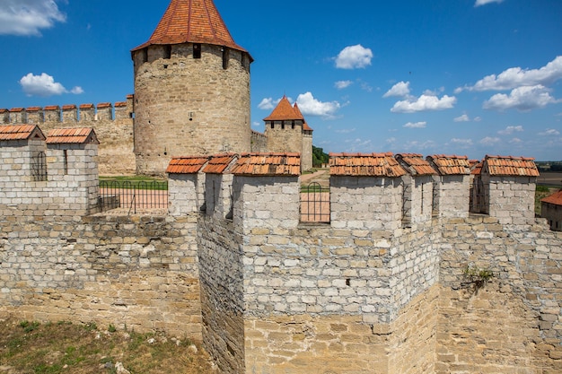 Zamek Tighina, znany również jako twierdza Bender lub Cytadela, jest zabytkiem znajdującym się w Mołdawii
