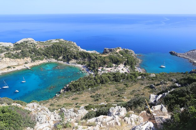 Zatoki Anthony'ego Quinna i Zatoki Ladiko, Rodos, Grecja