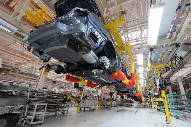 Zautomatyzowany samochód Zakład linii montażowej przemysłu motoryzacyjnego Sklep do produkcji i montażu maszyn widok z dołu