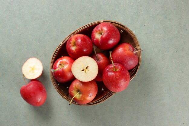 Zazdrość Apple w koszyku.