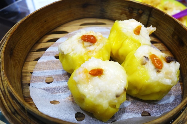 Zbliżenie Dim Sum W Pojemniku