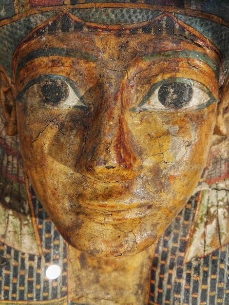 Zdjęcie zbliżenie egipskiej mumii