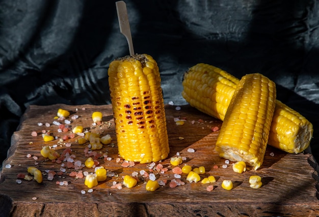 Zdjęcie zbliżenie jedzenia na stole