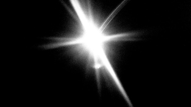 Zdjęcie zbliżenie lampy na czarnym tle