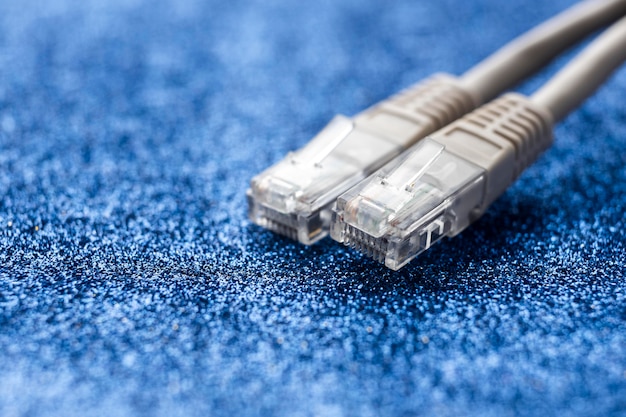 Zdjęcie zbliżenie na kable ethernet