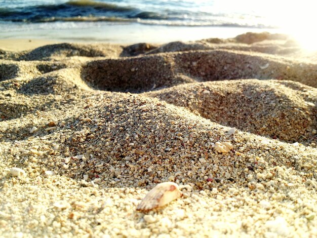 Zdjęcie zbliżenie piasku na plaży