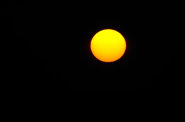 Zbliżenie Słońca O Wschodzie Słońca
