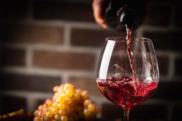Zbliżenie szkła do wina