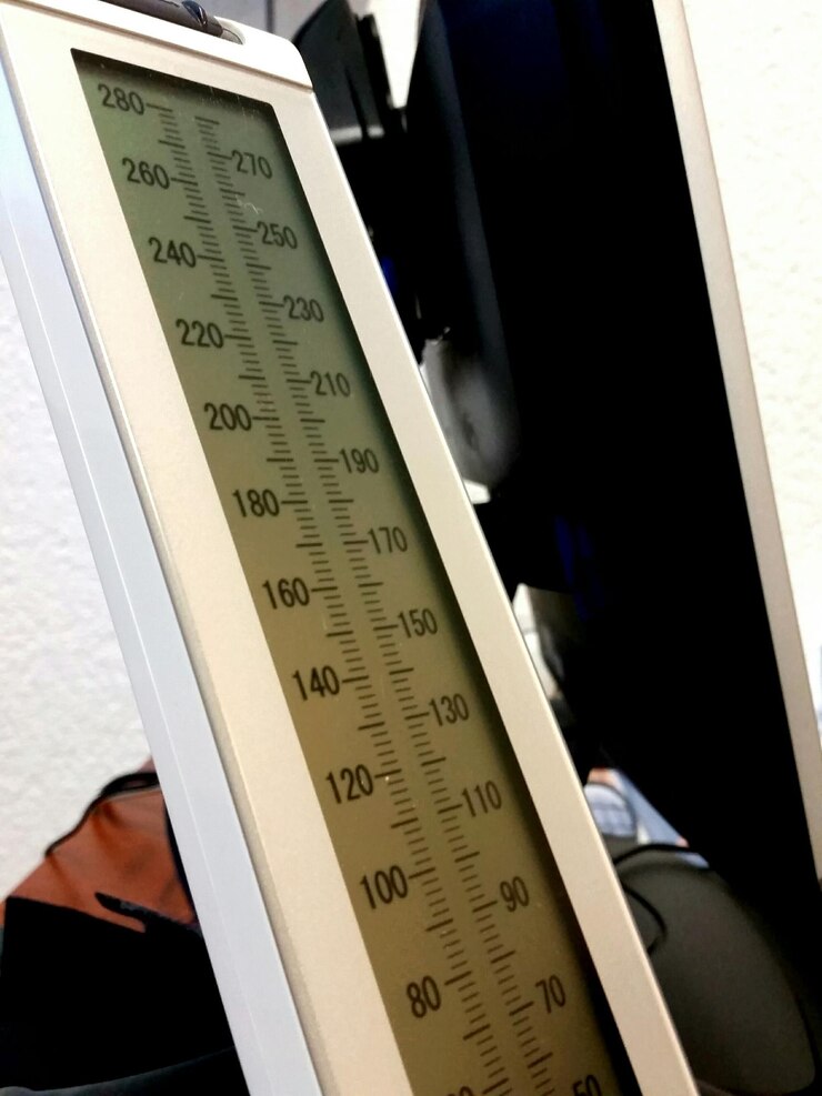 Zdjęcie zbliżenie tekstu na ścianie