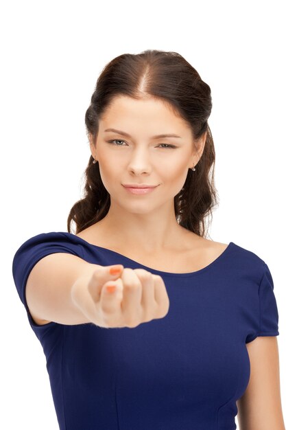 zdjęcie atrakcyjnej bizneswoman wskazującej palcem