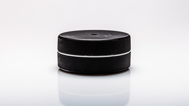 Zdjęcie pucka hokejowego izolowanego na białym tle