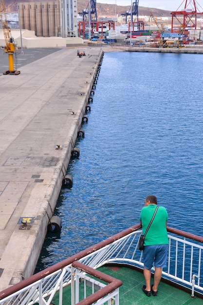 Zdjęcie Zdjęcie przedstawiające port przemysłowy w porcie