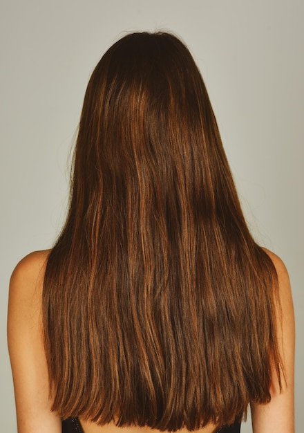 Zdrowie koncepcja długie włosy leczenie włosów kobieta włosy z powrotem