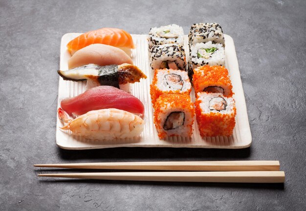 Zestaw Sushi I Maki