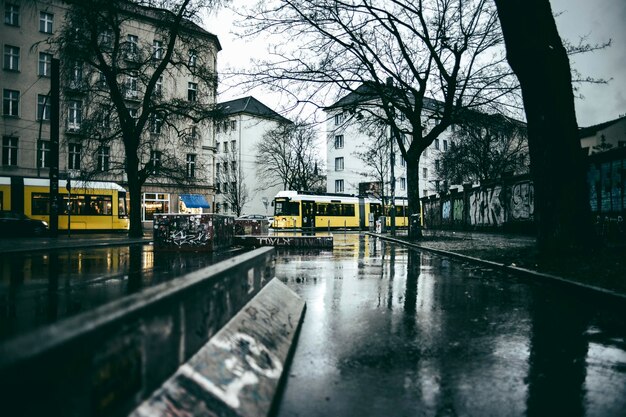 Zdjęcie zewnętrzna część budynku