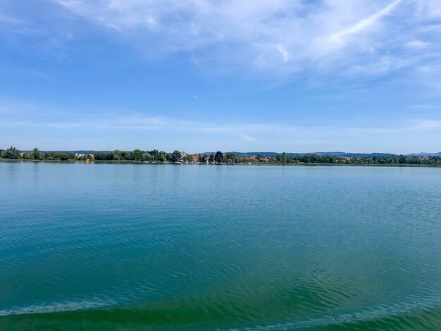 Zielona woda Greifensee