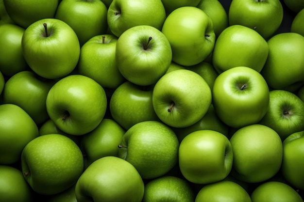 Zielone jabłka na lokalnym rynku rolników