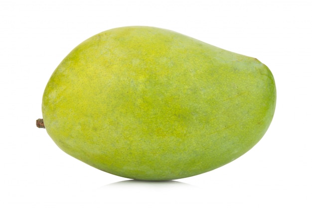 Zielony mango odizolowywający